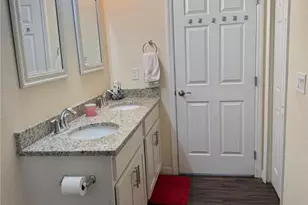 1046 Saturn Ct, Labelle, FL 33945 - Photo 15