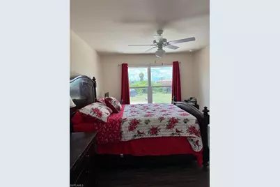1046 Saturn Ct, Labelle, FL 33945 - Photo 9