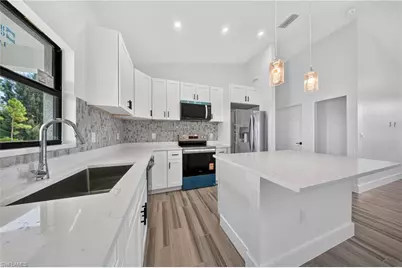 3403 NE 13th Ave, Cape Coral, FL 33909 - Photo 5