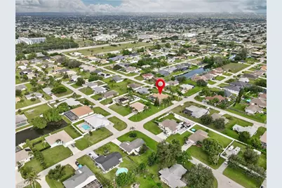 129 SW 13th Ter, Cape Coral, FL 33991 - Photo 33