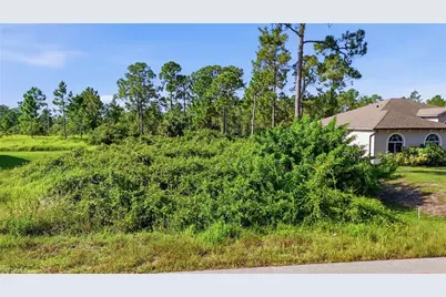 728 Asher St E, Lehigh Acres, FL 33974 - Photo 3