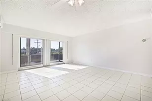 2350 W First St, Fort Myers, FL 33901 - Photo 5