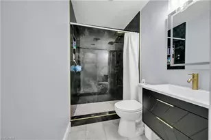 77 Glenmont Dr W, North Fort Myers, FL 33917 - Photo 11