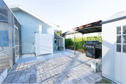 115 SE 35th Ter, Cape Coral, FL 33904 - Photo 23