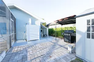 115 SE 35th Terrace, Cape Coral, FL 33904 - Photo 23