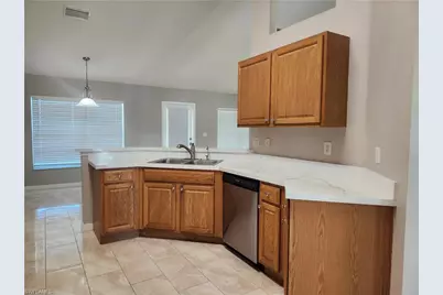 1713 SW 13th St, Cape Coral, FL 33991 - Photo 7