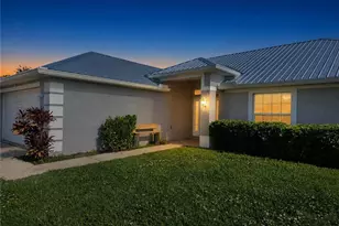 1713 SW 13th St, Cape Coral, FL 33991 - Photo 1