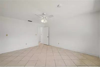 638 NE 15th Ct, Cape Coral, FL 33909 - Photo 21