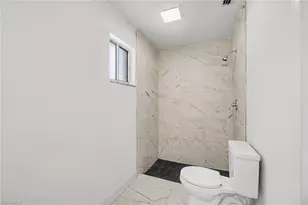 638 NE 15th Ct, Cape Coral, FL 33909 - Photo 17