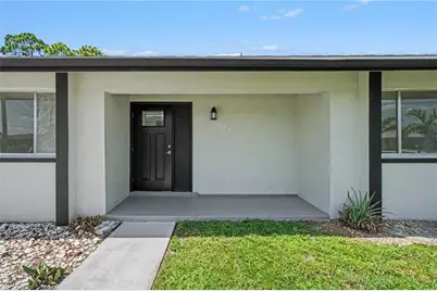638 NE 15th Ct, Cape Coral, FL 33909 - Photo 5