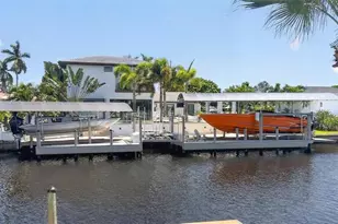 1021 Wittman Dr, Fort Myers, FL 33919 - Photo 3