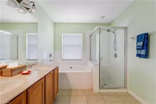 3525 NE 18th Ave, Cape Coral, FL 33909 - Photo 15