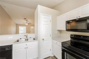 215 Manasota St, Fort Myers, FL 33913 - Photo 7