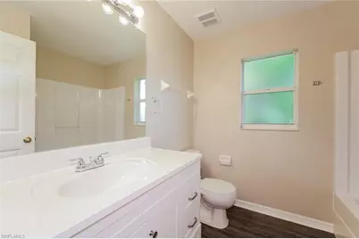 215 Manasota St, Fort Myers, FL 33913 - Photo 13