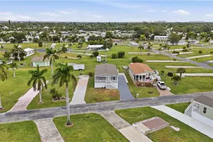7 Birch Blvd, Fort Myers, FL 33908 - Photo 25