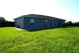 108 Dublin Cir, Labelle, FL 33935 - Photo 17