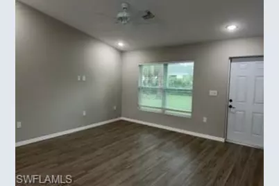 6054 N Moss Cir, Labelle, FL 33935 - Photo 9