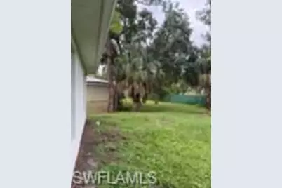 6054 N Moss Cir, Labelle, FL 33935 - Photo 25