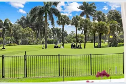 2728 Crayton Rd, Naples, FL 34103 - Photo 3