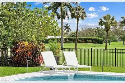 2728 Crayton Rd, Naples, FL 34103 - Photo 23