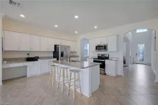 4234 Bluegrass Dr, Fort Myers, FL 33916 - Photo 7