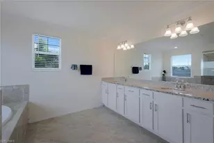 4234 Bluegrass Dr, Fort Myers, FL 33916 - Photo 15