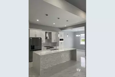 141 SW 35th Pl, Cape Coral, FL 33991 - Photo 3