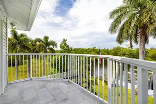 1495 Gordon River Ln, Naples, FL 34104 - Photo 31