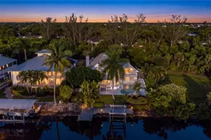 1495 Gordon River Ln, Naples, FL 34104 - Photo 3