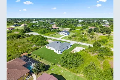 516 Croydon Ave S, Lehigh Acres, FL 33974 - Photo 37