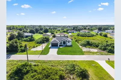 516 Croydon Ave S, Lehigh Acres, FL 33974 - Photo 43