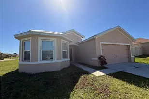 1621 SW 10th Ave, Cape Coral, FL 33991 - Photo 3