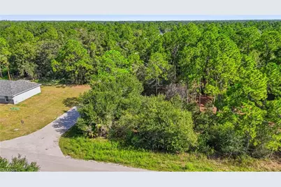 3201 E 14th St, Lehigh Acres, FL 33972 - Photo 3