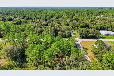 3201 E 14th St, Lehigh Acres, FL 33972 - Photo 13
