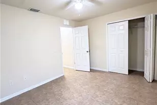 717 SE 7th St, Cape Coral, FL 33990 - Photo 7