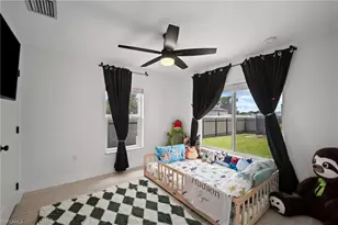 2702 NE 1st Ave, Cape Coral, FL 33909 - Photo 23