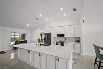 2702 NE 1st Ave, Cape Coral, FL 33909 - Photo 7