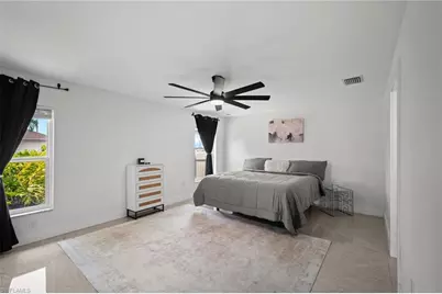 2702 NE 1st Ave, Cape Coral, FL 33909 - Photo 17