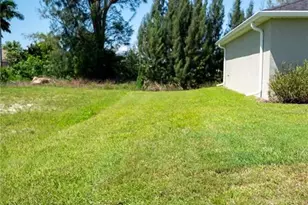1729 NW 20th Terrace, Cape Coral, FL 33993 - Photo 23