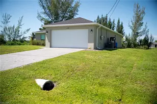 1729 NW 20th Terrace, Cape Coral, FL 33993 - Photo 3