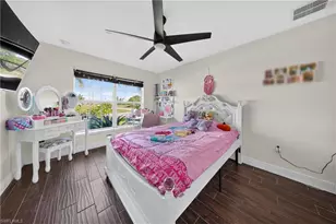 527 NW 27th Ave, Cape Coral, FL 33993 - Photo 7