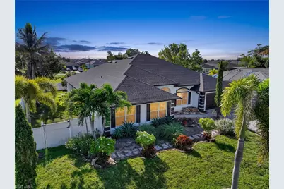 527 NW 27th Ave, Cape Coral, FL 33993 - Photo 5