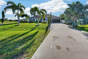 527 NW 27th Ave, Cape Coral, FL 33993 - Photo 45