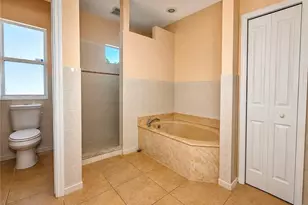 2110 Embers Pkwy W, Cape Coral, FL 33993 - Photo 29
