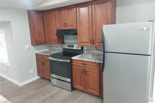 8386 Tolles Dr, North Fort Myers, FL 33917 - Photo 5