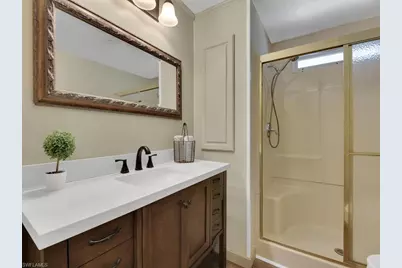 300 Shoreland Dr, Fort Myers, FL 33905 - Photo 23