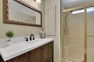 300 Shoreland Dr, Fort Myers, FL 33905 - Photo 23