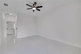 1810 NE 6th Pl, Cape Coral, FL 33909 - Photo 13
