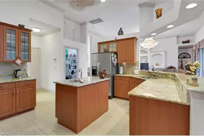 4918 SW 27th Ave, Cape Coral, FL 33914 - Photo 5
