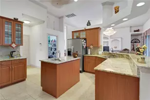 4918 SW 27th Ave, Cape Coral, FL 33914 - Photo 5